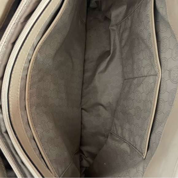 Michael Michael Kors Bags Authentic Michael Kors Large Tiger-Print Tote - Picture 6 of 10